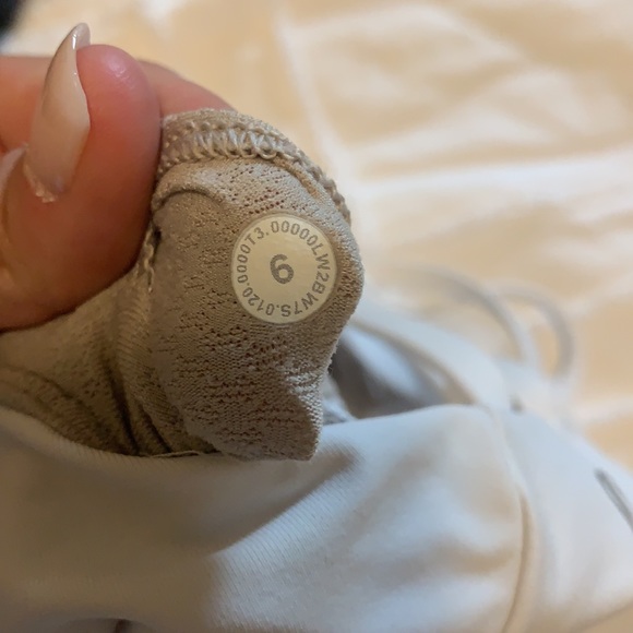 Lululemon High Neck Long Line Bra - Picture 4 of 4